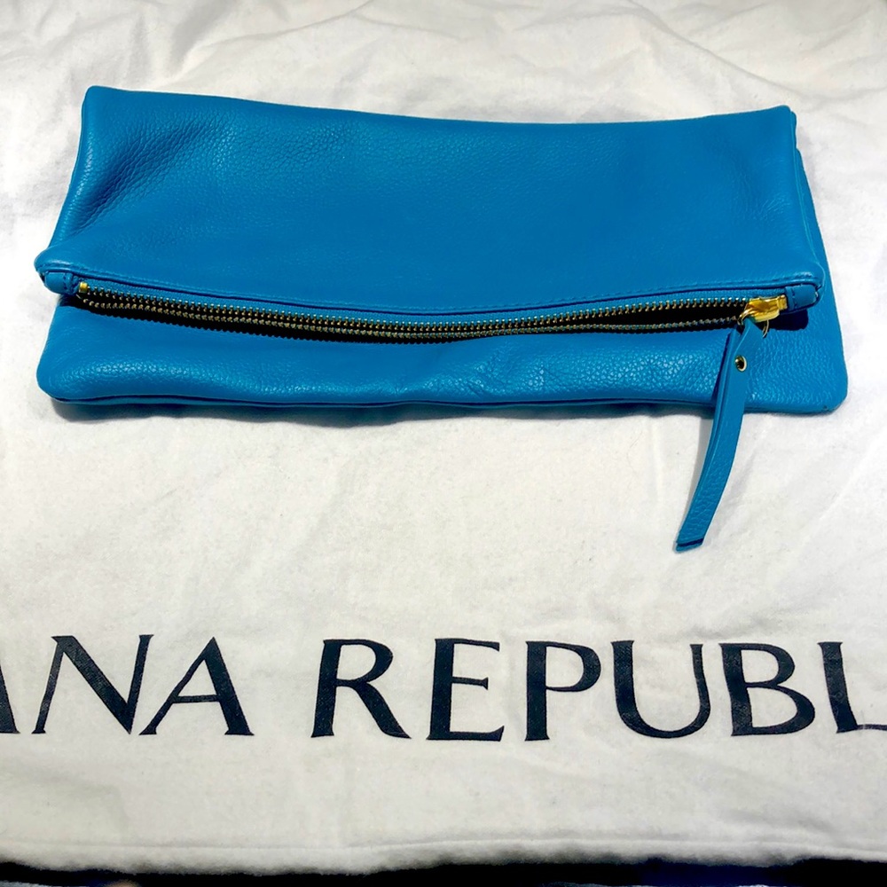 Leather clutch- perfect condition